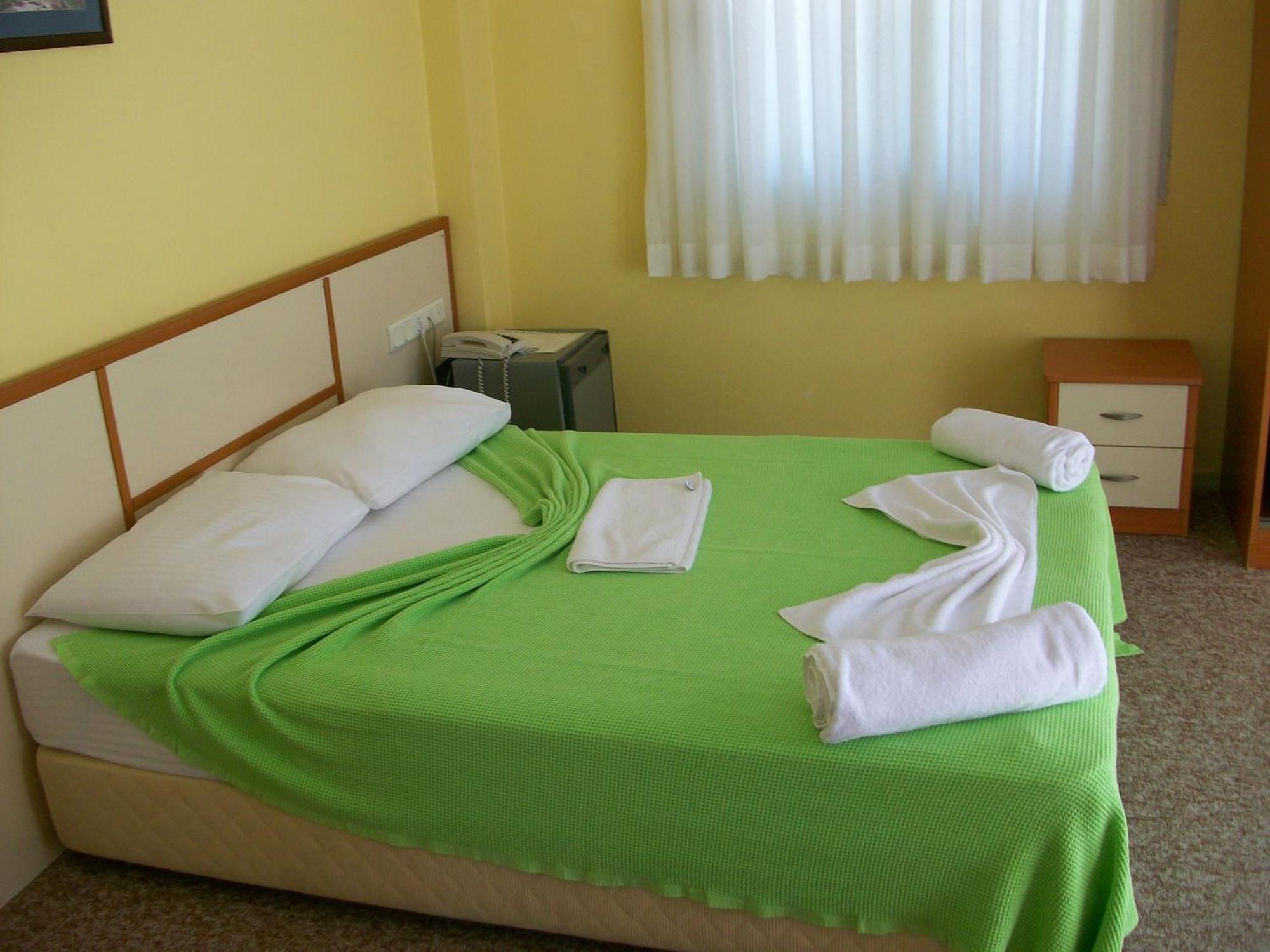 Pasifik Hotel Cesme Ngoại thất bức ảnh